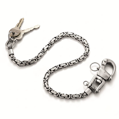 Edelstahl Wallet Chain als Königskette mit Schlüsselbund und 360° Karabiner auf weißem Hintergrund – robuste Hosenkette und Key Chain für Jeans und Alltag.