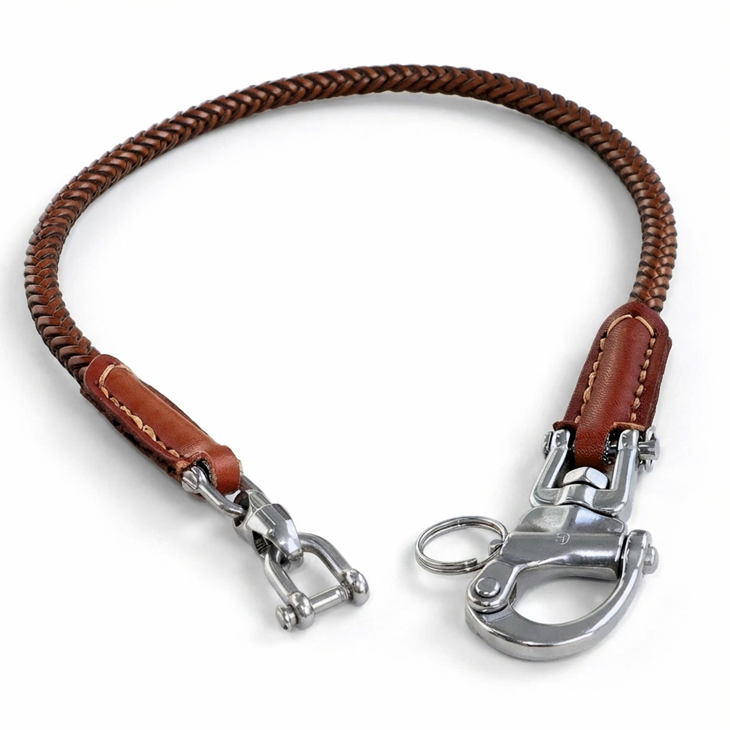 Geflochtene braune Leder Wallet Chain mit Edelstahl-Karabiner und Connector.