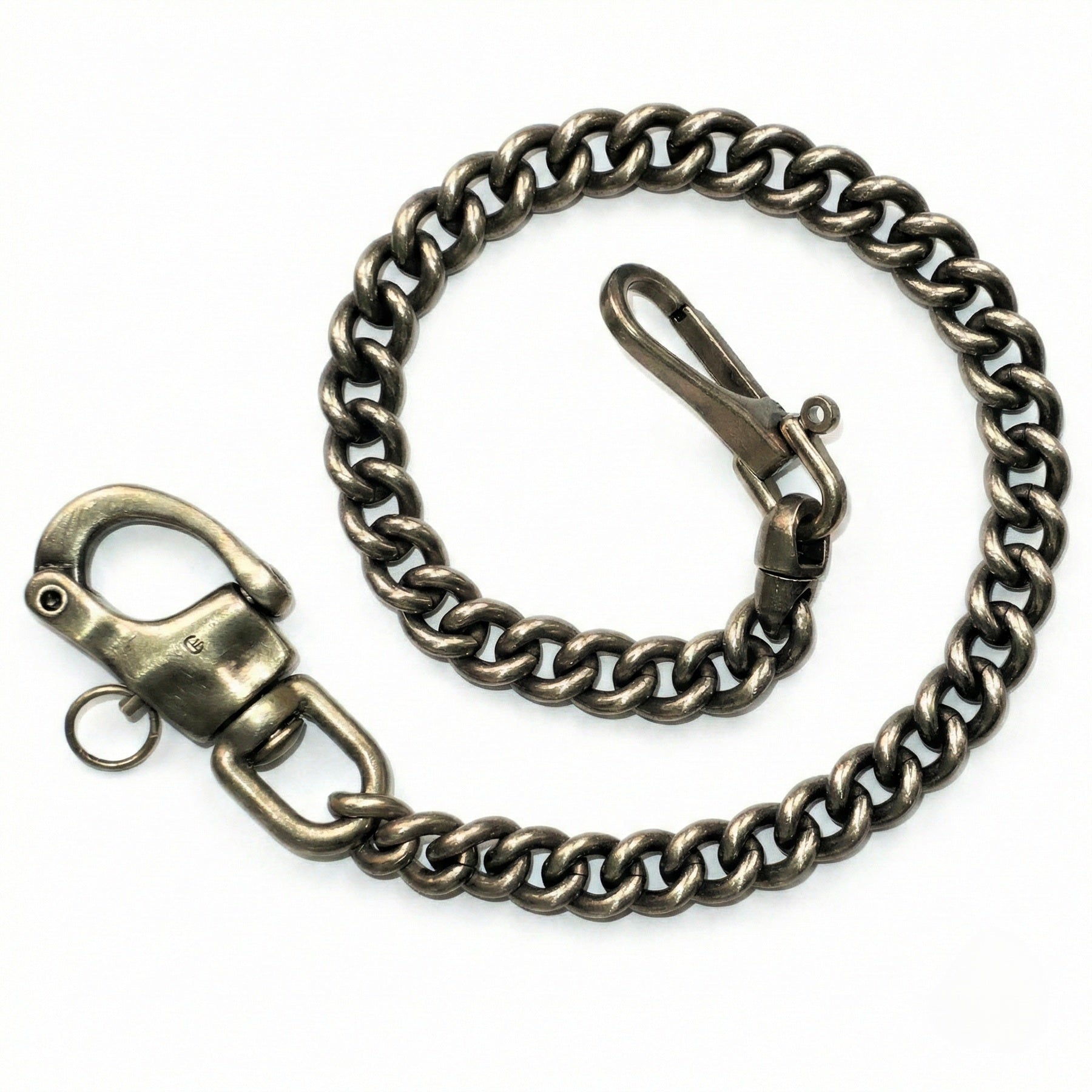 Massive Messing Geldbeutelkette mit Panzerkette, Karabiner mit Sicherung, wechselbarem Connector und Vintage-Finish.