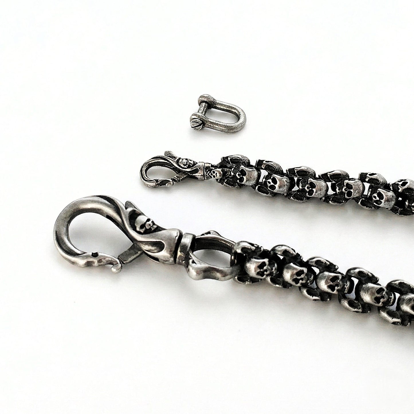 Skull Wallet Chain aus Edelstahl mit Totenkopf Kettengliedern Karabiner und D-Ring
